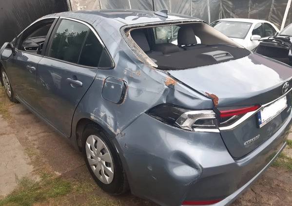 Toyota Corolla cena 39900 przebieg: 122000, rok produkcji 2020 z Biała małe 137